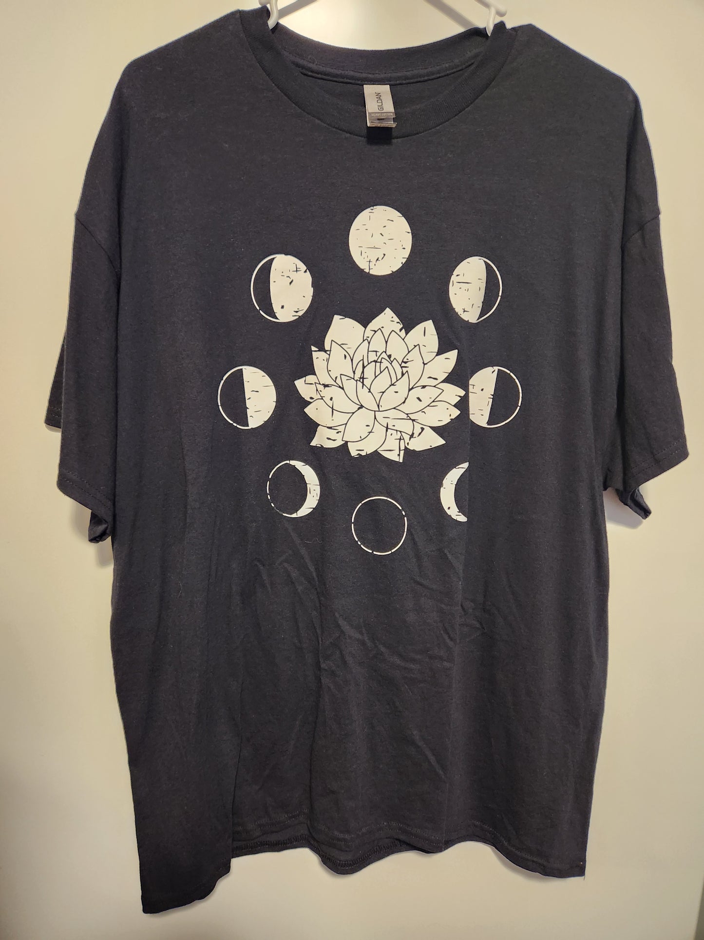 Lotus Moon Phases- Black XL